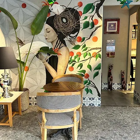 Wolf Suites